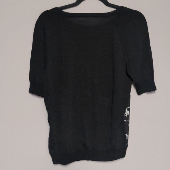 Calvin Klein Short Sleeve Light weight Sweater - Picture 3 of 5